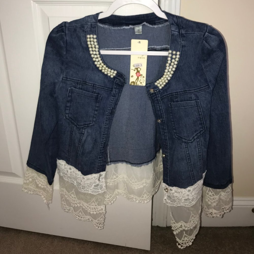 NWT-Elegant Denim Jacket with Lace and Pearl Accents